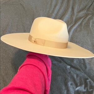 Lack of Color Elegant Cream Rancher Wide-Brim Hat